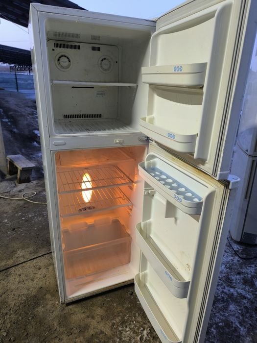 Холодильник с доставкой