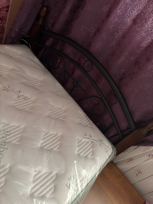 Односпальная кровать