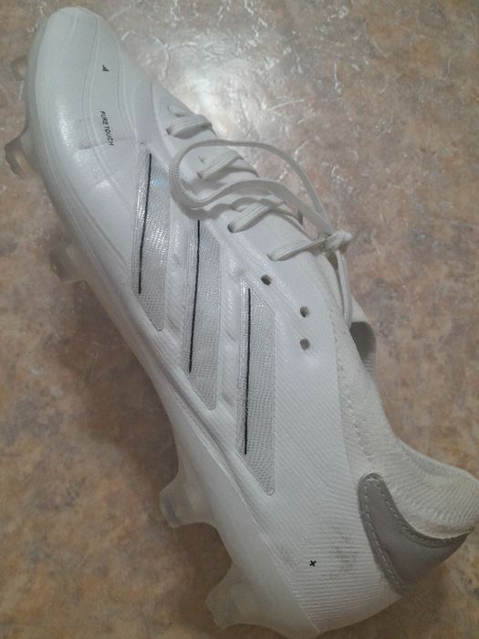 Продам бутсы Adidas Copa