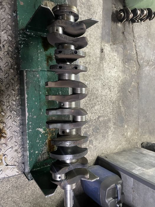 Коленчатый вал bmw 2.8