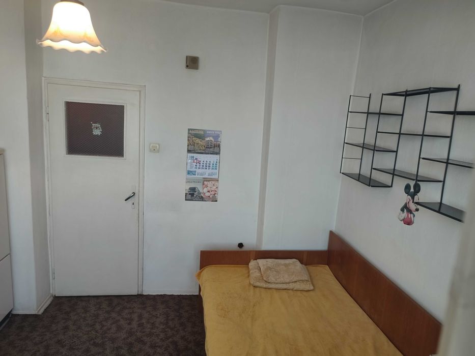 Продава се Двустаен апартамент в Търговище, Център - 67 кв.м за 952 €/кв.м - Снимка #2