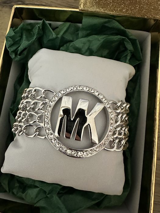 Гривна Michael Kors !Оригинална!