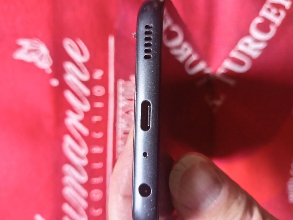 Продаеться Samsung Galaxy A24