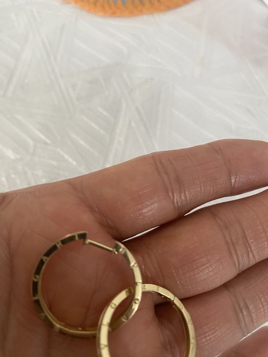 Серьги золотые Вулгари 3,3 гр.  за 160 000тг