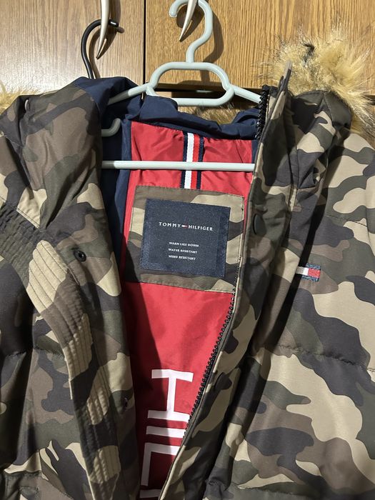 Geaca Tommy Hilfiger