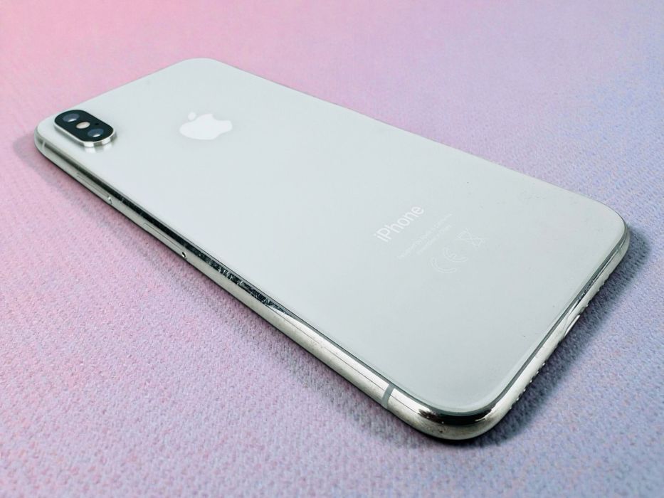 Apple iPhone XS 64GB Silver Отличен! Гаранция!