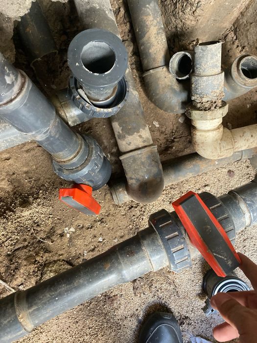 Профессиональные услуги по бассейну-строительство,ремонт обслуживание