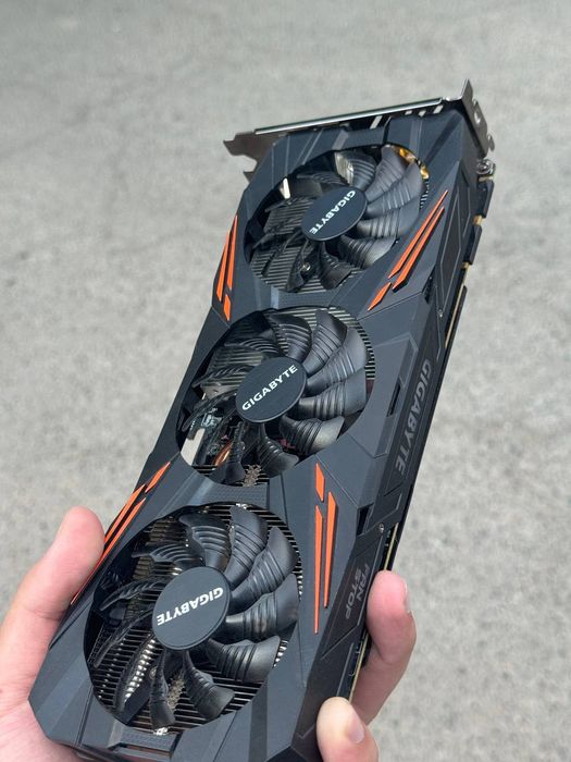 Видеокарта GTX 1070 8GB