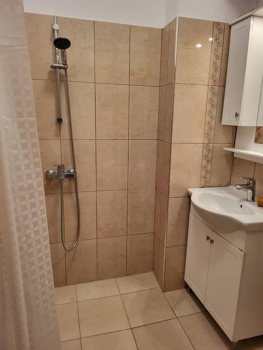 Продава се Тристаен апартамент в Бургас, Център - 84 кв.м за 3084 €/кв.м - Снимка #6