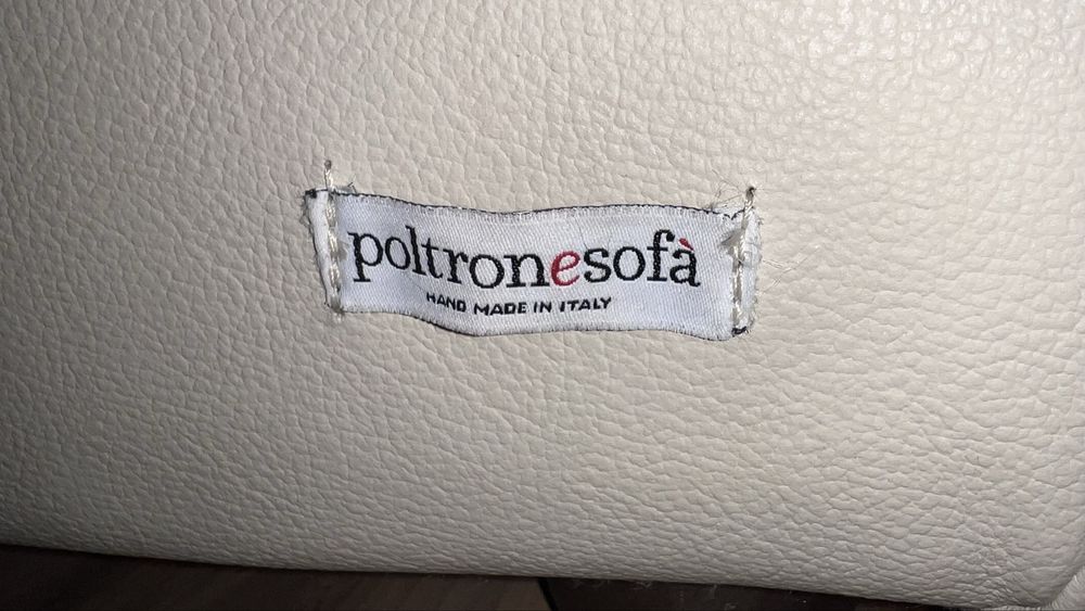 Canapea piele Poltrone