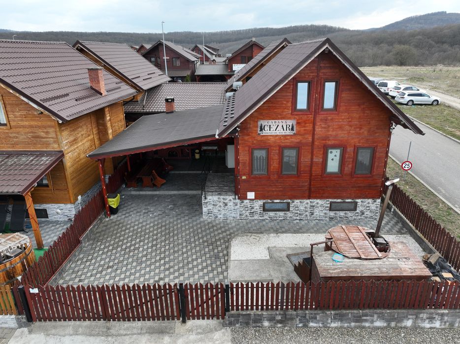 Cabana Baile figa 4 camere + 2 bai ( afacere la cheie )