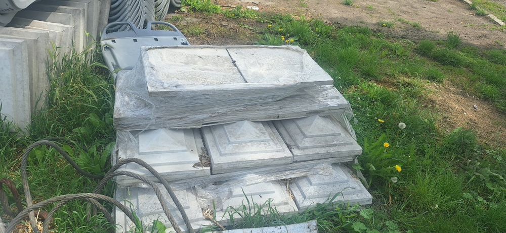 Coame gard beton si capace pentru stâlpi