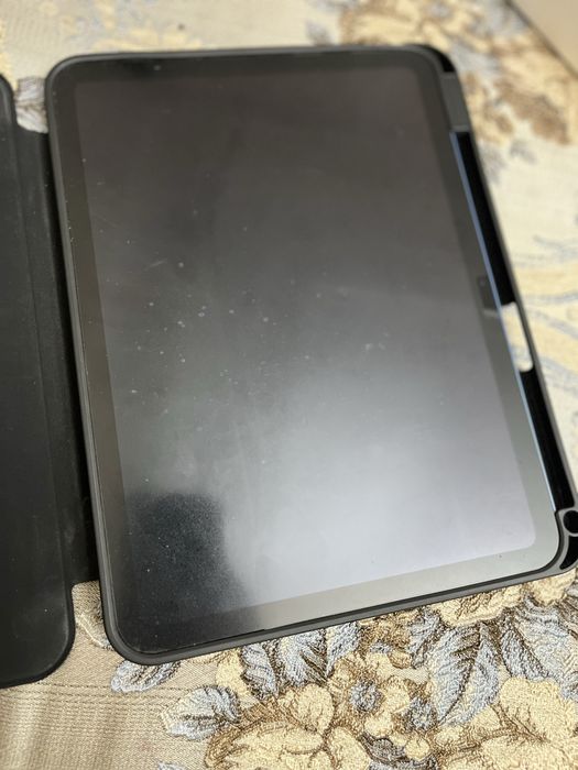 Ipad 10th generation.