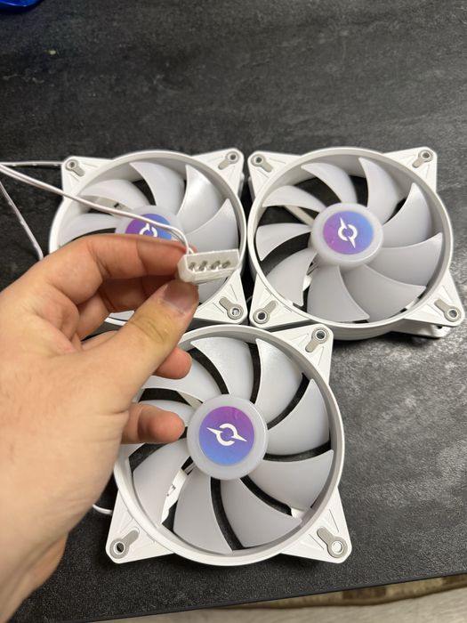 Vand ventilatoare AQIRYS