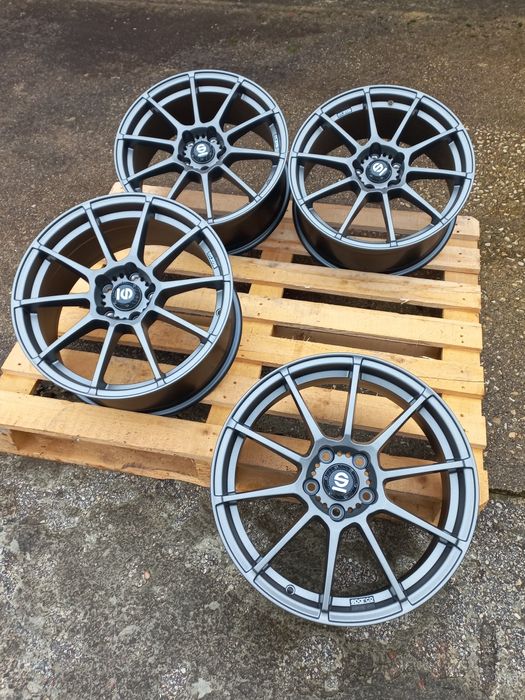 18 5×114.3 Sparco Gara Matt G.Metal 8j et35 Honda Mitsubushi Toyota Ma