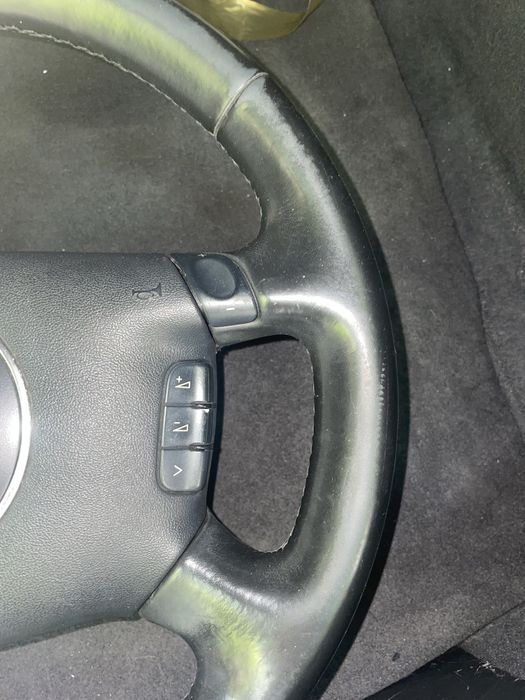 Мултифункционален волан за Audi с аърбег