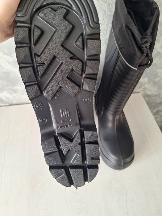 Продам сапоги рабочие ,утеплённые