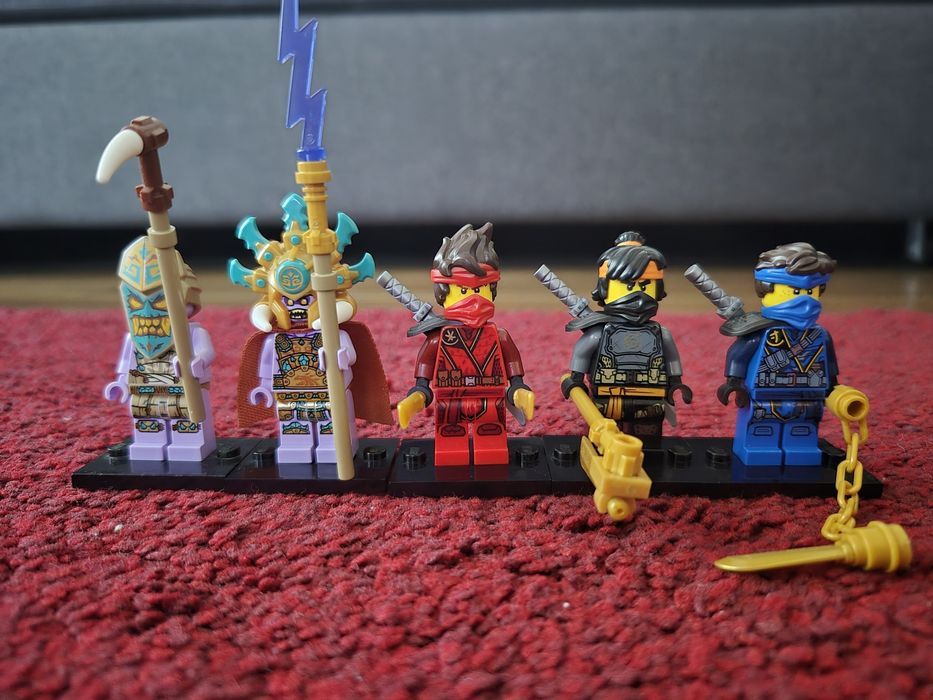 Lego Ninjago: The Keepers’ Village (71747)