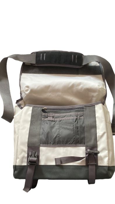 Geanta de umar (the north face)