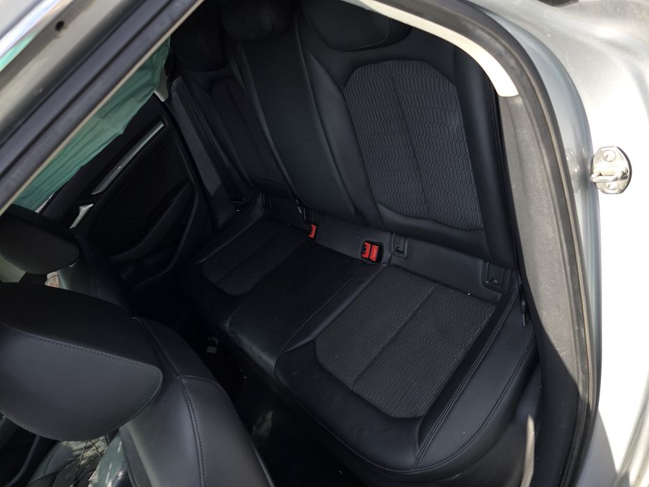 Продавам ауди а3 1.4 тфси автомат на части