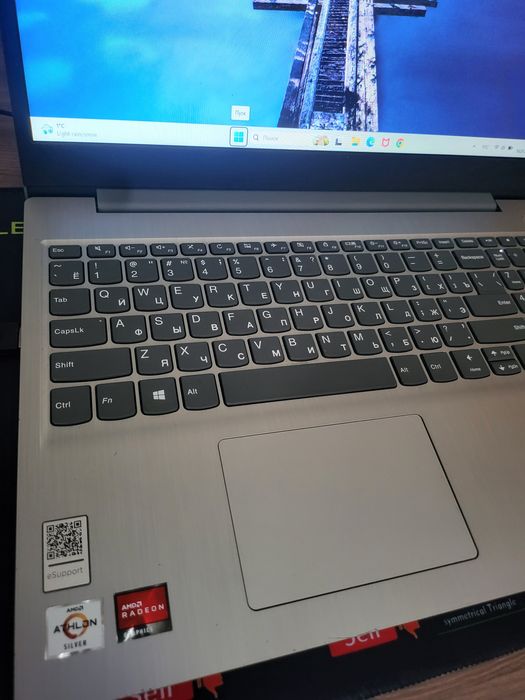 Продам ноудбук "Lenovo ideaPad 3"