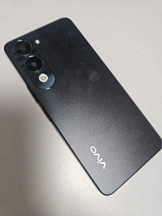 Vivo Y04 64 Gb (отеген титова 10) лот: 934091