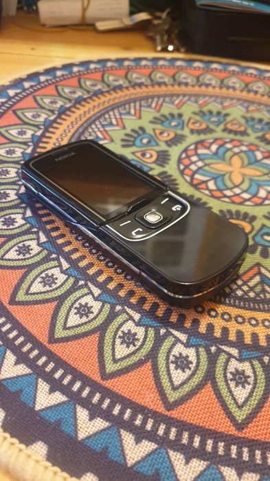 Nokia 8600 смартфон
