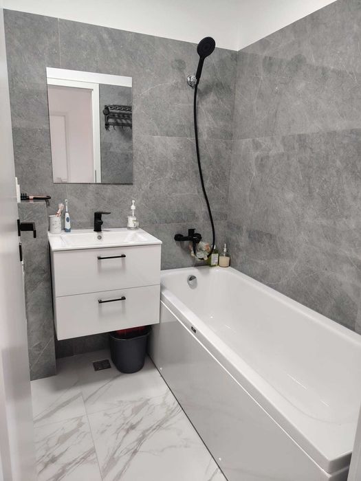 Apartament 2 camere str. Rezervelor + loc de parcare
