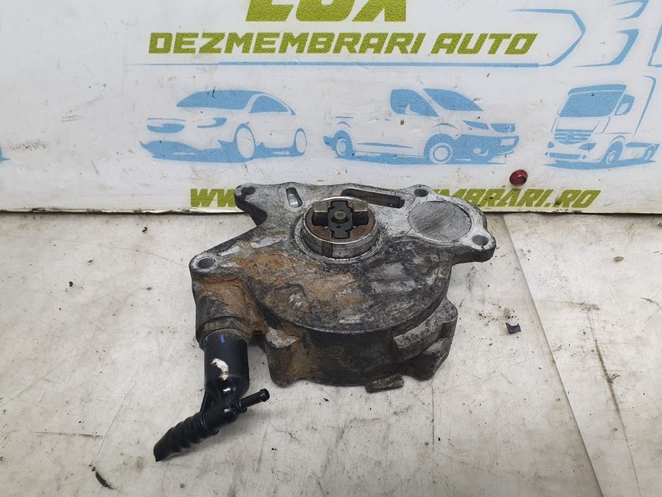 Pompa vaccum 03l145100f 2.0 tdi CFF Volkswagen VW Beetle 3 [2012 - 20