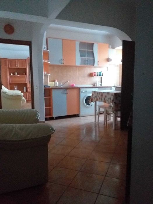 Apartament 2 camere de închiriat ,vizavi de Spitalul județean Neamț