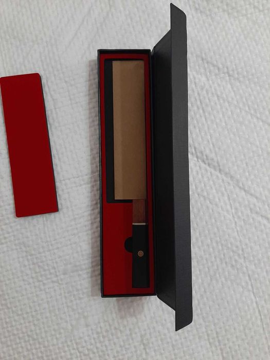 Кухненски ножове kiritsuke/gyuto