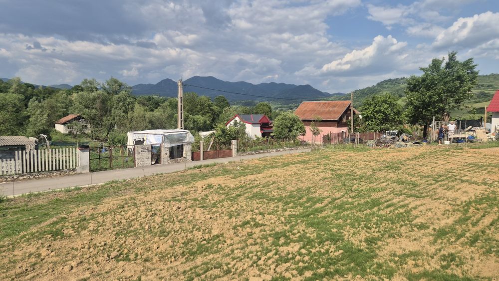 Teren Intravilan Bârsău