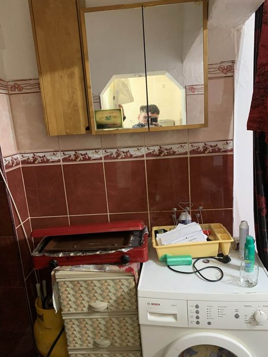 Garsoniera de vânzare