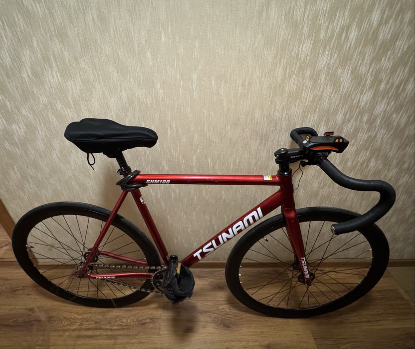 Велосипед Tsunami трековый