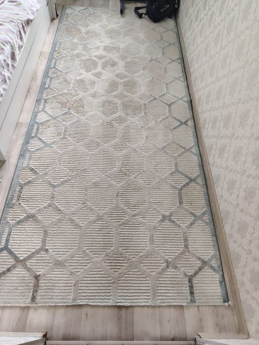 продам ковер 150на 3.0