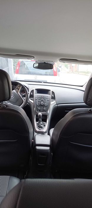 Опел Астра j-1,7cdti.125 коня