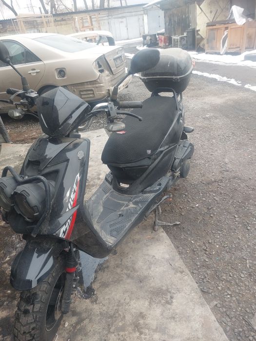 Прлдам Скутер бумер