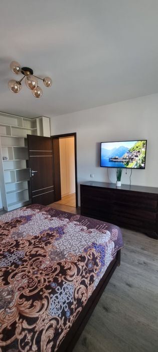 Proprietar , inchiriez apartament 1 camera Mall Moldova