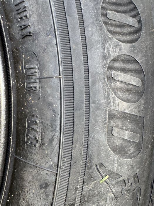 Roti complete Ford Ranger -anvelope iarna Good Year si  jante orig.