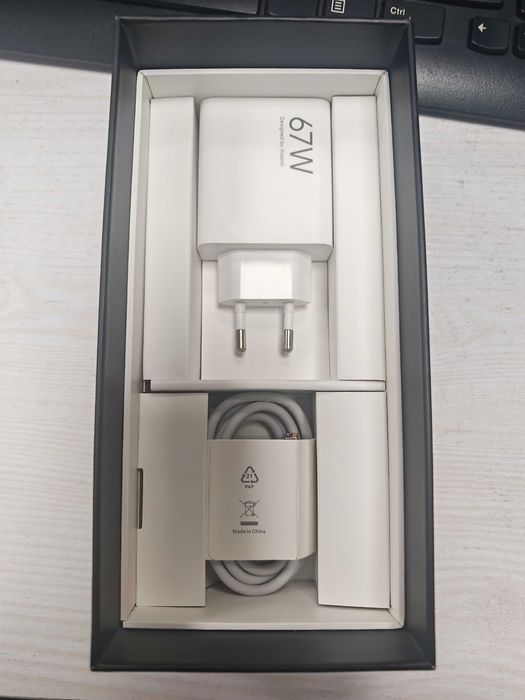 Продается Xiaomi Mix Flip 12/512GB