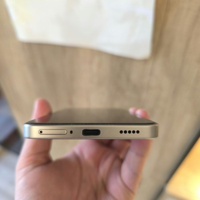 Продаю Xiaomi 14t