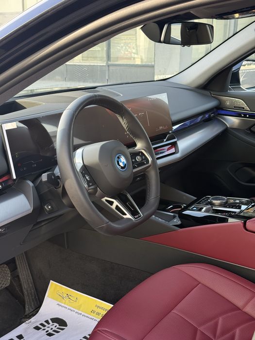 Bmw i5 40L 713km Zapas Televizor Hedup Sky lounge Harman kardon tozza