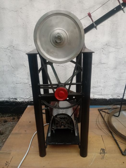 Станок полуавтомат по производству сетки рабицы