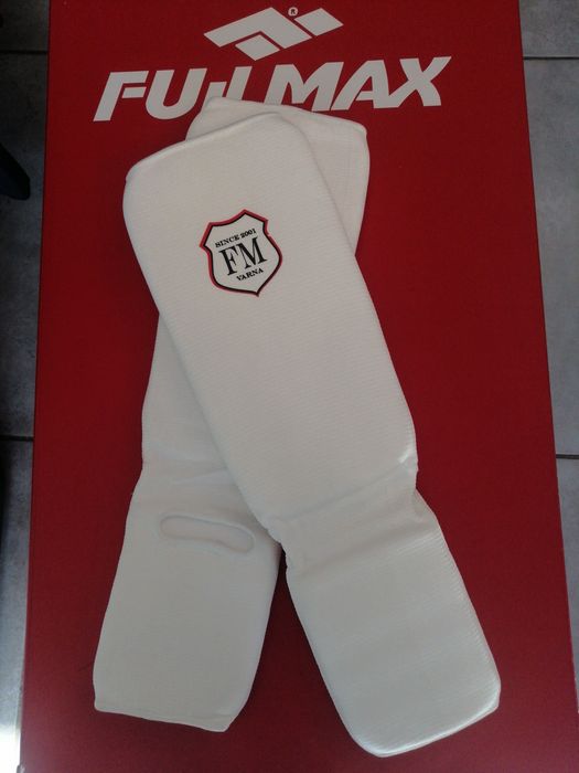 Протектори за карате (глава, ръце, слабините, крака)