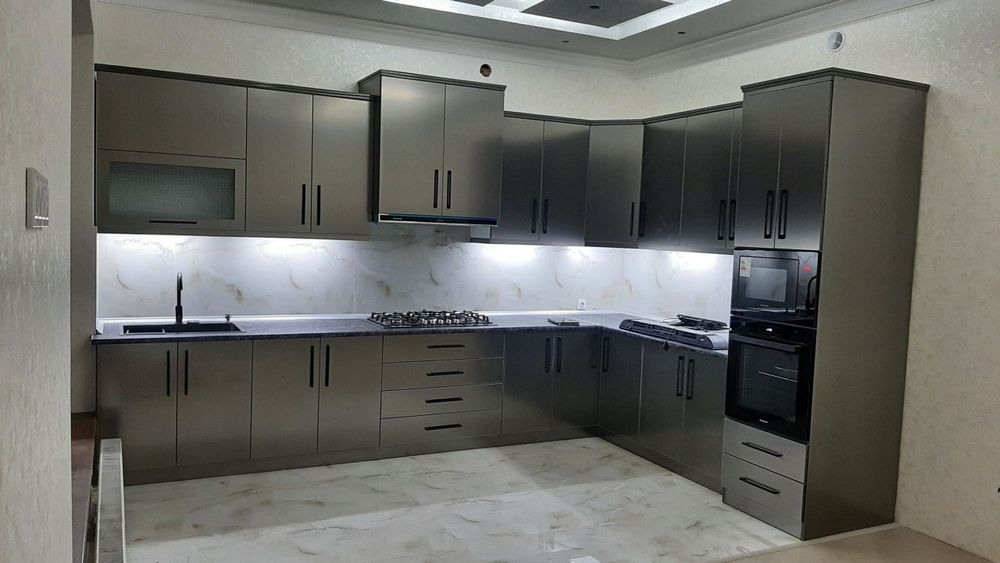 Zamonaviy oshxona uchun mebellar toʻplami!