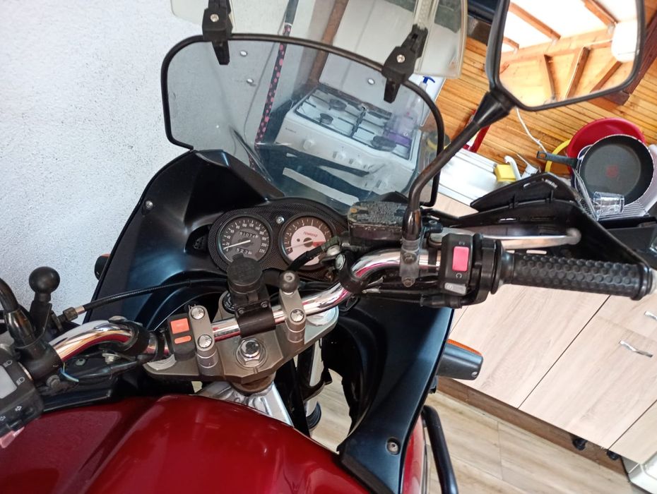 Vând Yamaha TDM 850