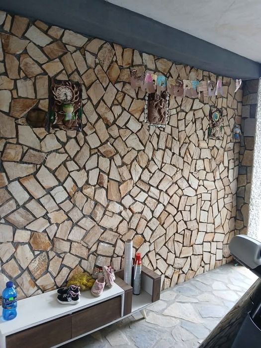 Piatra naturala de munte si montaj profesional