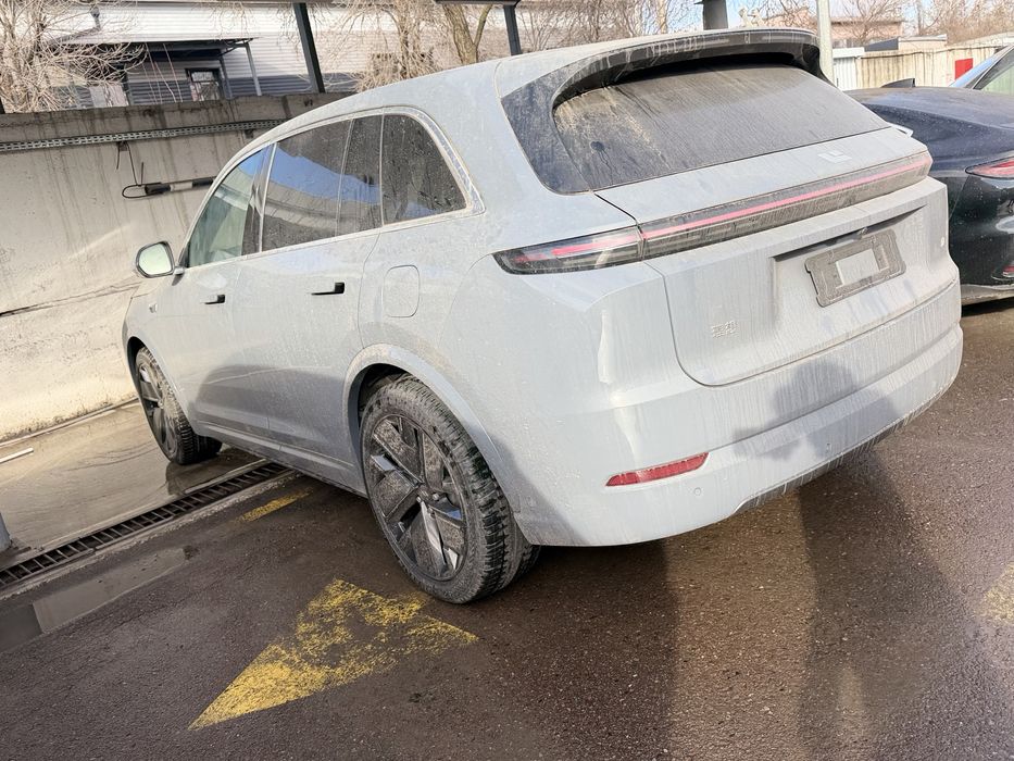 Li7 Ultra Restayling 2025 yil