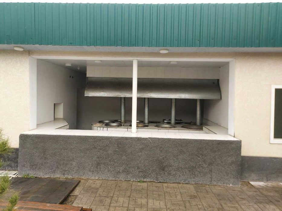 Ошхона, туйхона сотилади. Продается чайхана. Кафе.