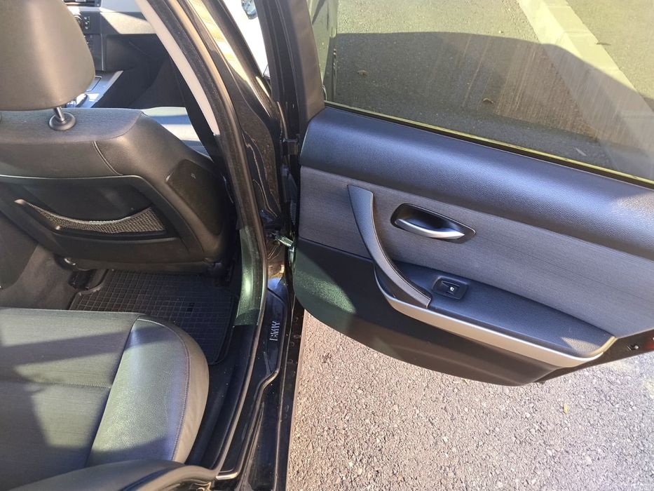 BMW Seria 3 2005 — imagine 3